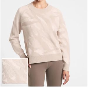 $129 NEW NWT Athleta Jacquard Textured Crew Sweater SMALL ABSTRACT CREAM #632069